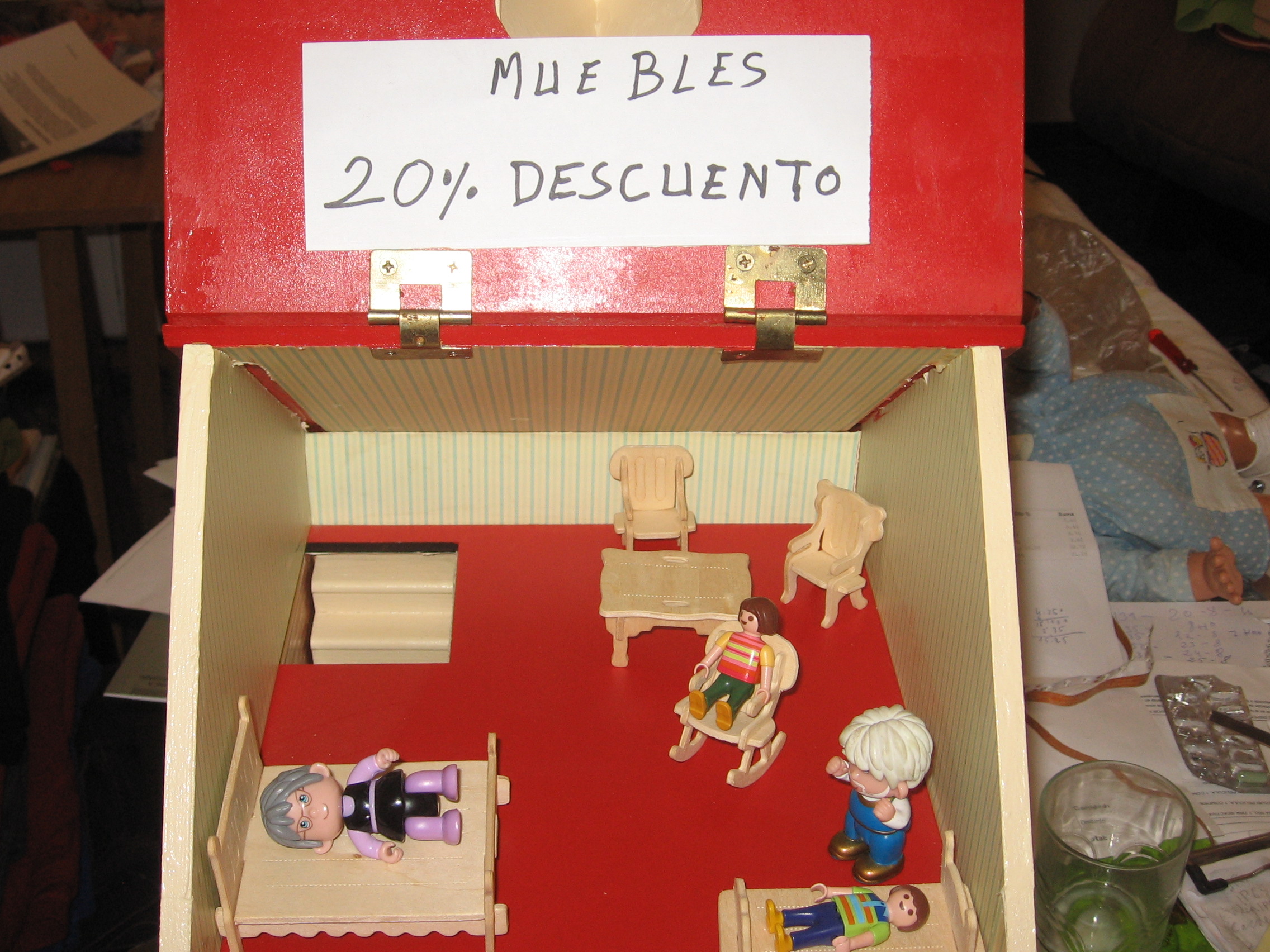 Mini muebles de madera